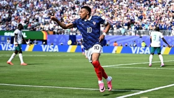 مبابي يكشف كواليس تعثر انتقاله إلى ليفربول في 2017