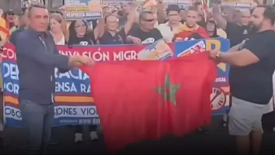 الحركة الشعبية تدين تمزيق العلم المغربي بإسبانيا